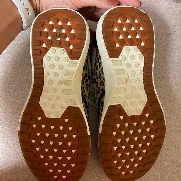vans leopard ultrarange